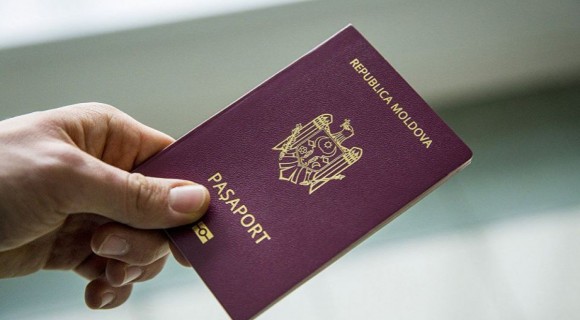 În Republica Moldova vor fi pus în circulație pașapoarte de tip nou. Cum vor arăta