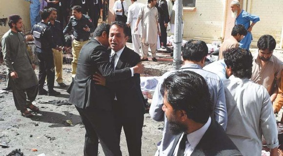 Crimă în masă - cel puțin 55 de avocați au murit în urma unui atac cu bombă