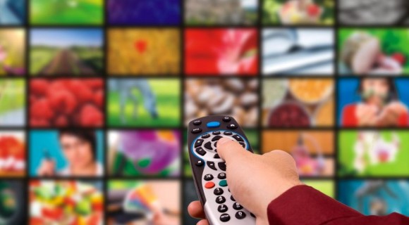 Furnizorii de servicii TV contra plată, în regres. Cu cât le-au scăzut veniturile în prima jumătate a anului