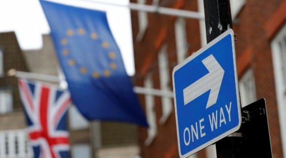 Marea Britanie poate renunța unilateral la Brexit