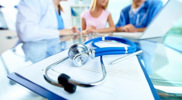 Urgențele de sănătate publică ar putea fi incluse în categoria serviciilor medicale acordate în cadrul asigurării obligatorii de asistență medicală