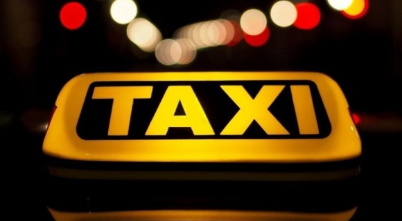 Fiscul acuză unele companii de taxi, care utilizează platforme on-line de preluare a comenzilor, că au încălcat legislația