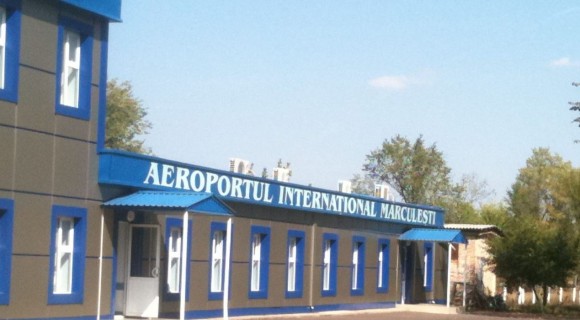 Aeroportul Mărculești trece în gestiunea Ministerului Economiei, pentru a salva zona economică liberă