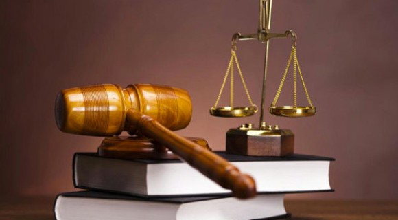 Cerințe noi pentru activitatea experților judiciari. Ce modificări a votat Parlamentul